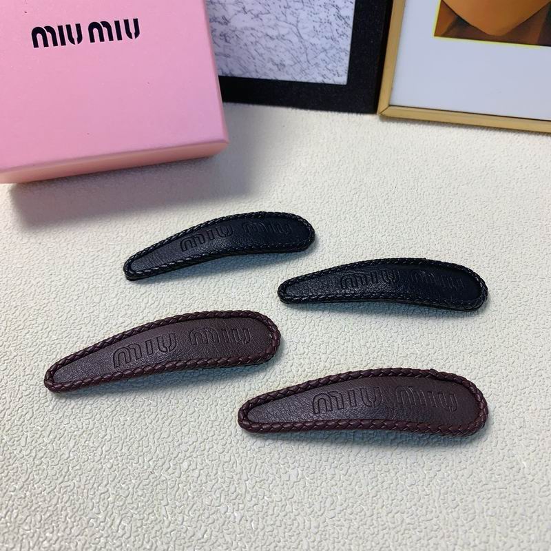 MiuMiu Hairpin 01lyr22 (9)